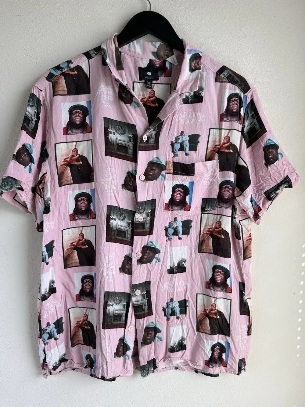 H&M The Notorious BIG Men's Shirt Size Medium Pink Biggie Collaboration